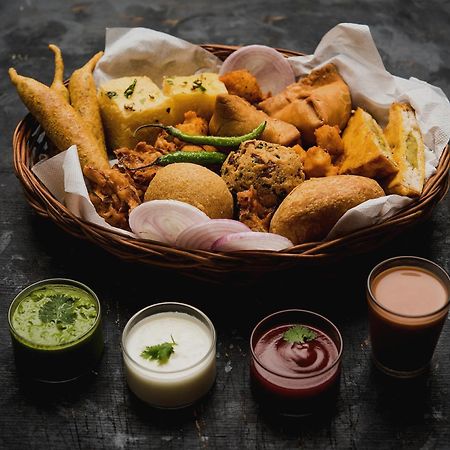 Hotel O Grand Stay Bhopal Eksteriør bilde