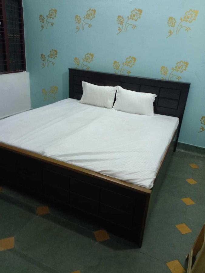 Hotel O Grand Stay Bhopal Eksteriør bilde